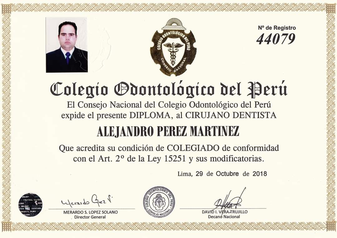 Titulo de Colegiatura de Cirujano Dentista del Perpu
