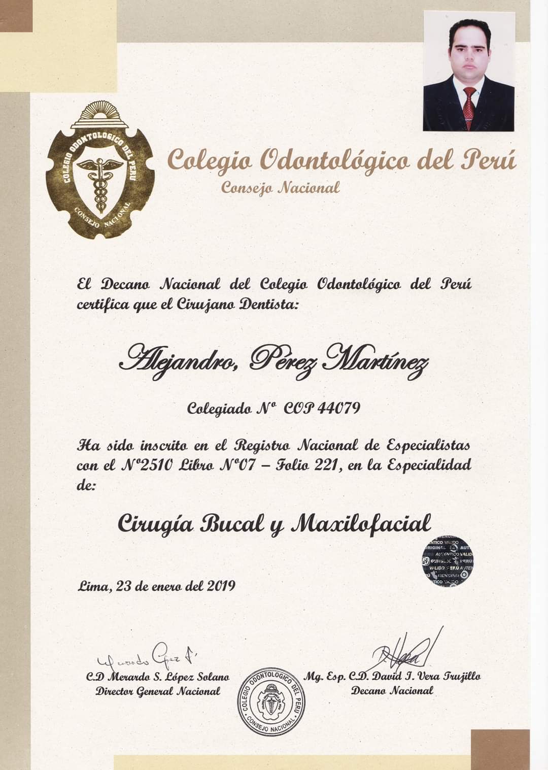 Titulo de Cirujano Maxilofacial